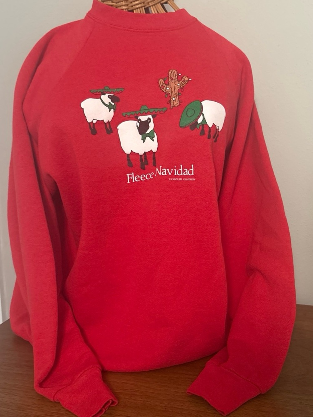 Fleece Navidad Red Holiday Sweatshirt Vintage 90s